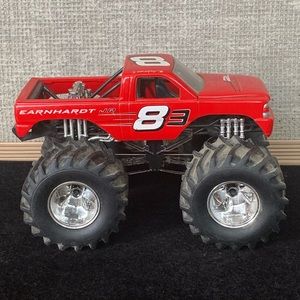 Earnhardt #8 Muscle Machine